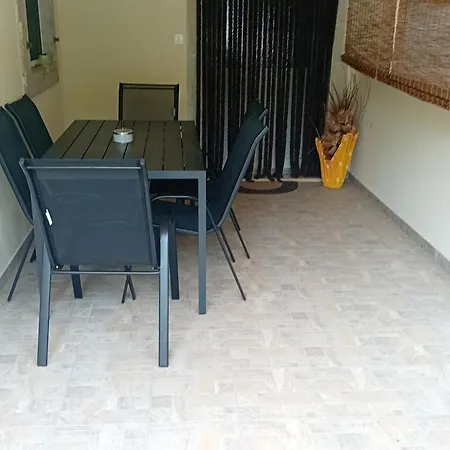 Apartment Aida